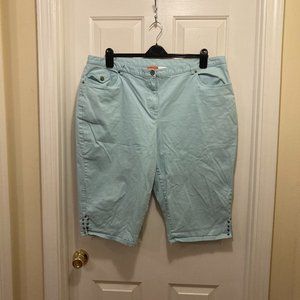 Hearts of Palm Light Aqua Blue Crop Pants 24W